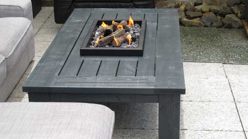 uitlijning licentie baai Fireplace with black profile edge - De Vuurtafel